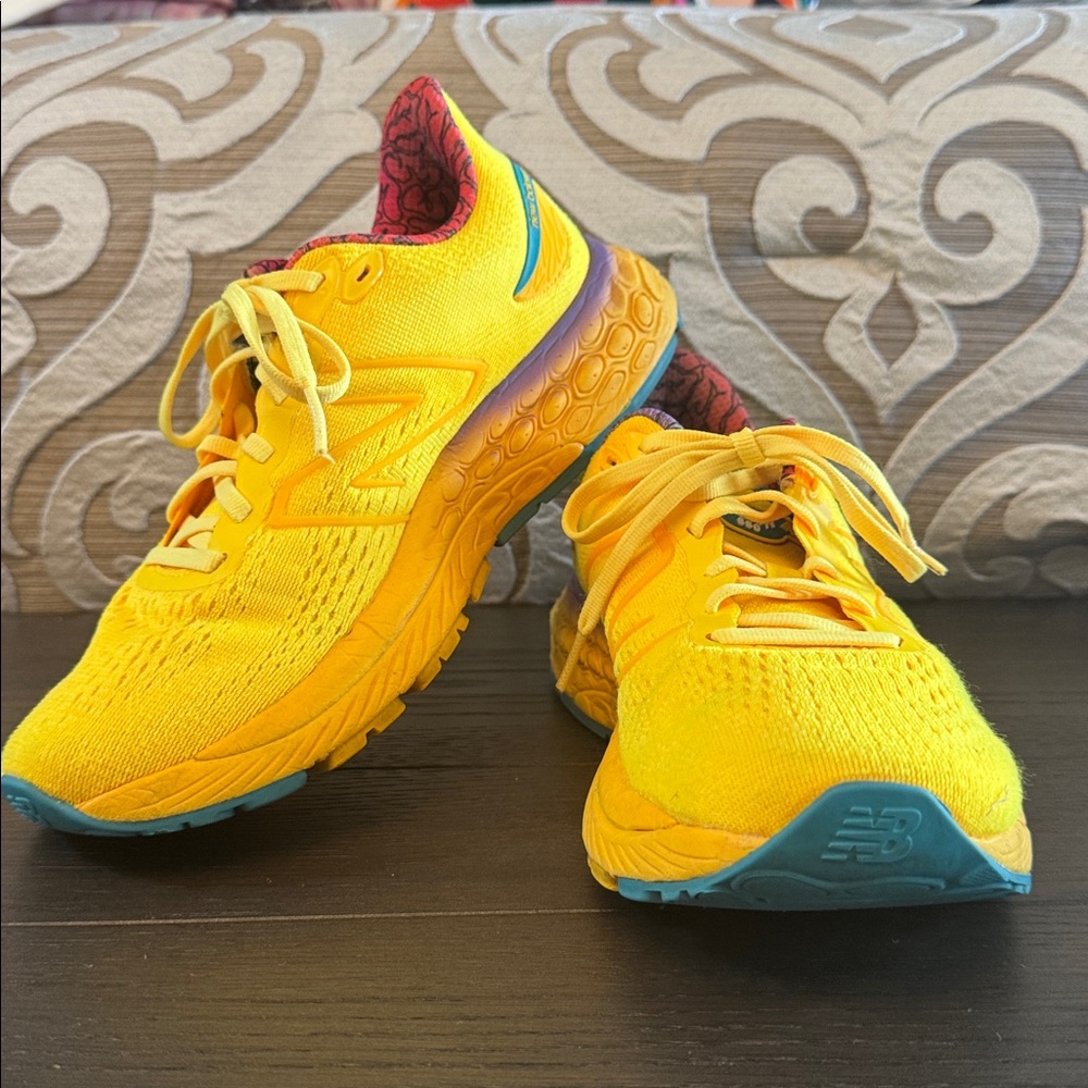 New Balance Yellow FreshFoam 880 Running shoe with Teal & Purple Accents